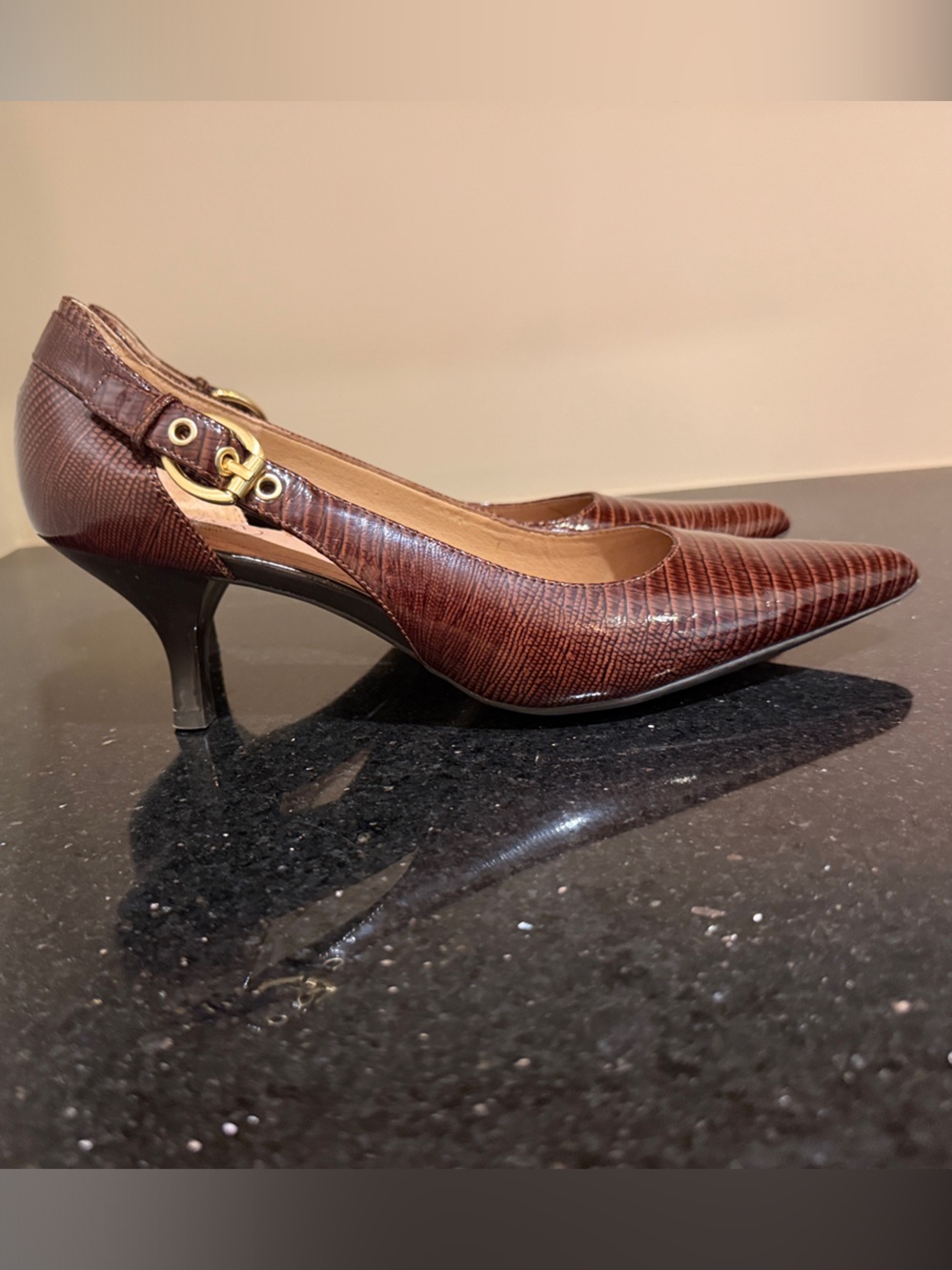 Circa Joan & David Brown Leather Textured Pointed-Toe Slingback Heels